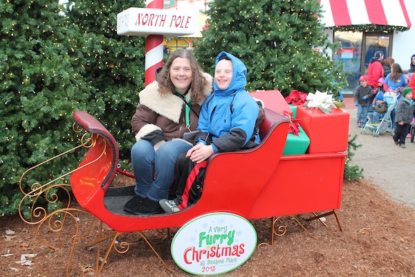 Sesame Place A Very Furry Christmas 2014 #FurryXmas
