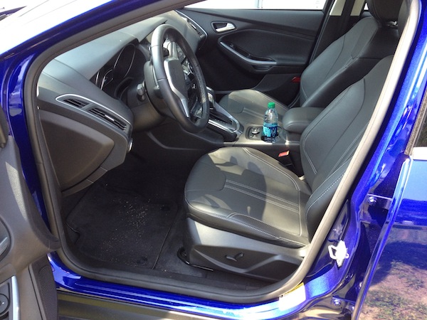 2014 Ford Focus car review