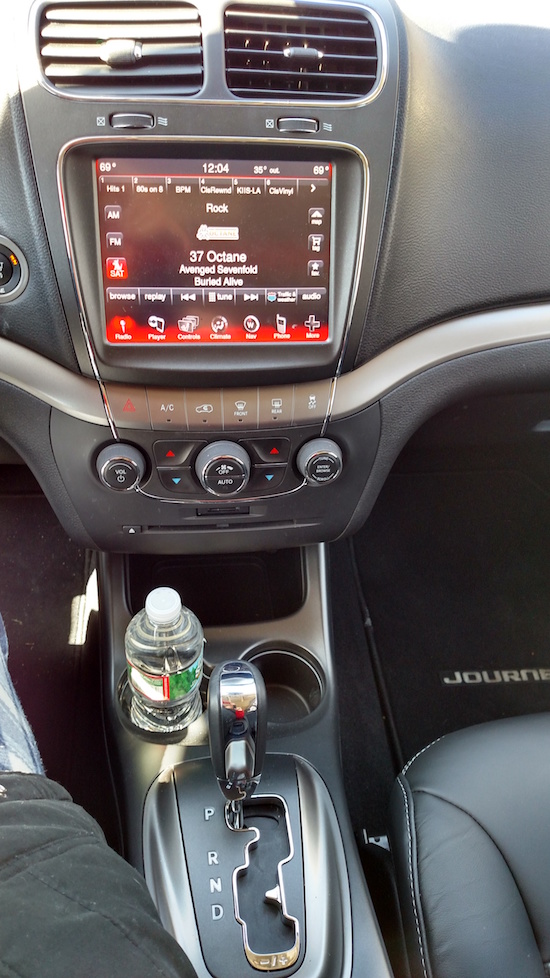 CAR REVIEW - 2015 Dodge Journey Crossroad AWD SUV