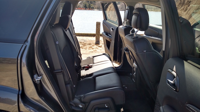 CAR REVIEW - 2015 Dodge Journey Crossroad AWD SUV