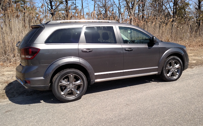 CAR REVIEW - 2015 Dodge Journey Crossroad AWD SUV