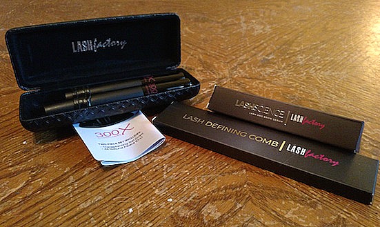 Mom Knows It All 2015 Holiday Gift Guide - Lash Factory 3D Fiber Lashes