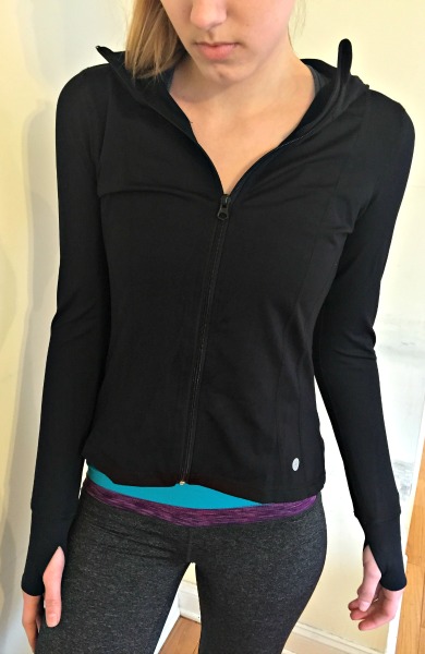 Jill Yoga Active Wear review - Mom Knows It All