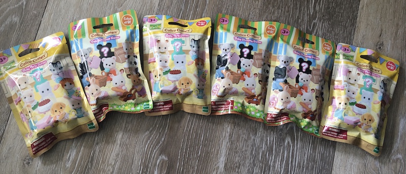 MOM KNOWS IT ALL 2019 HOLIDAY GIFT GUIDE - Calico Critters